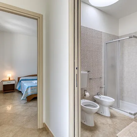 Domus Rosi Apartment *